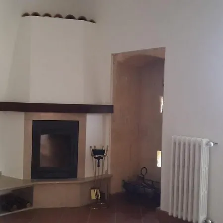 La Del Conte 3*