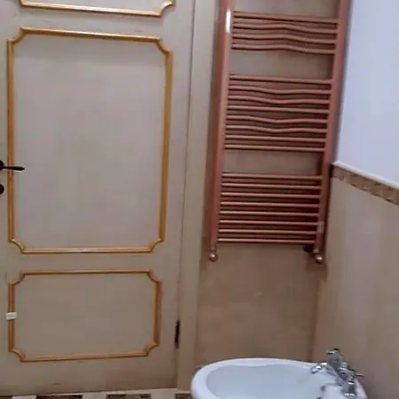La Del Conte 4*